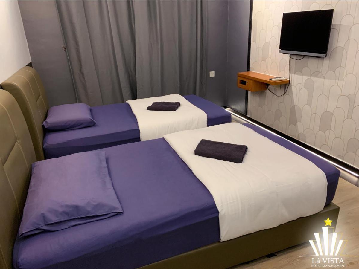 Malim Melaka Homestay Bagian luar foto