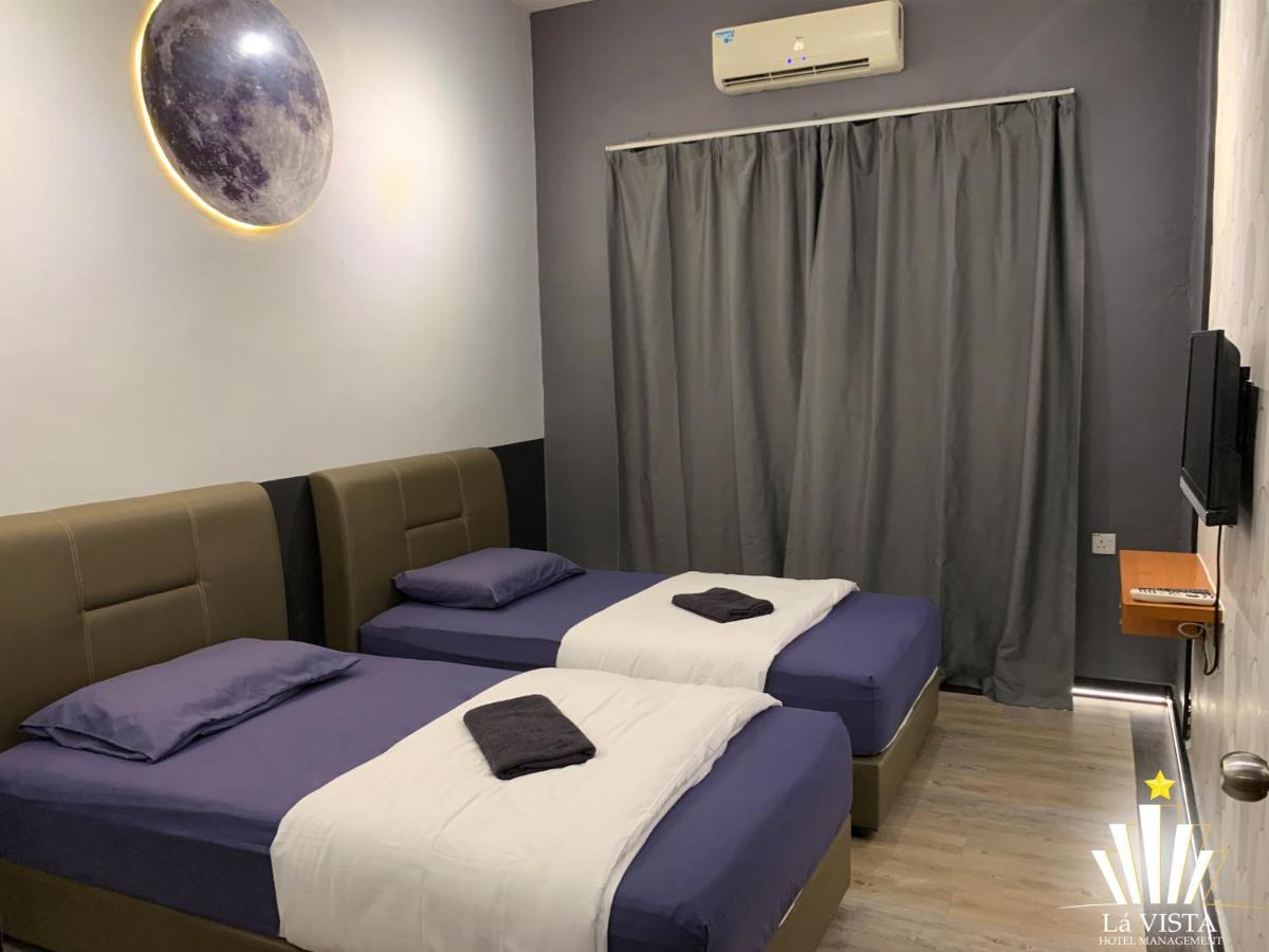 Malim Melaka Homestay Bagian luar foto